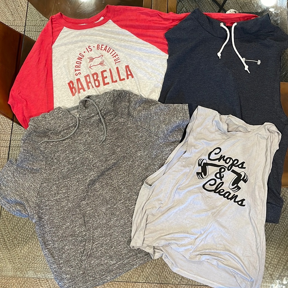 Bundle Barbella gym tops